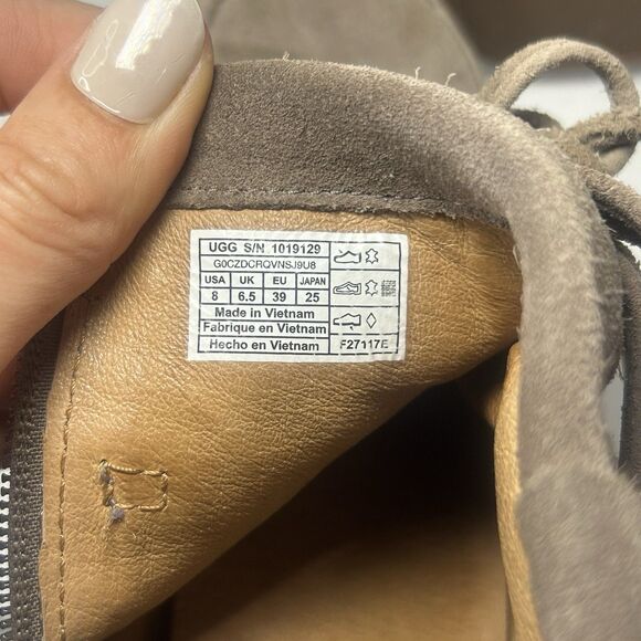 UGG REID SLATE ANKLE BOOT SUEDE Leather Women’s Size 8 Gray Side Zip - Picture 6 of 7